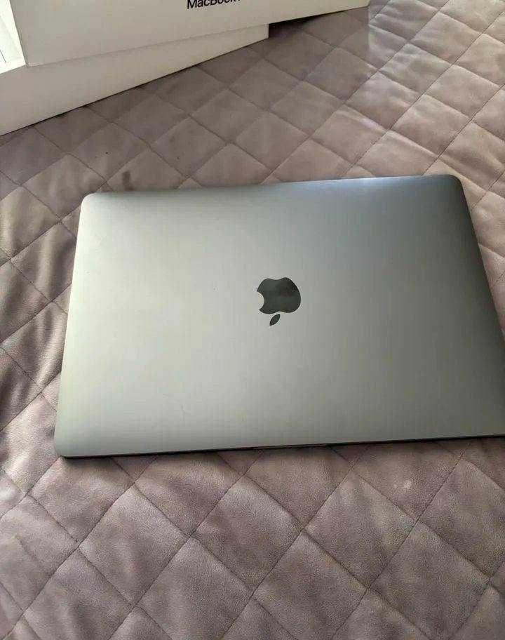 Apple macbook pro 13 2022 8/256gb m2 grey