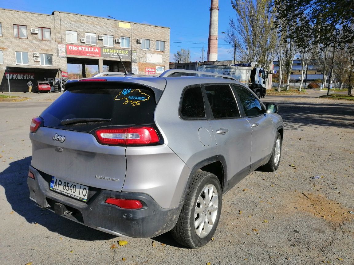 Jeep cherokee kl 2014