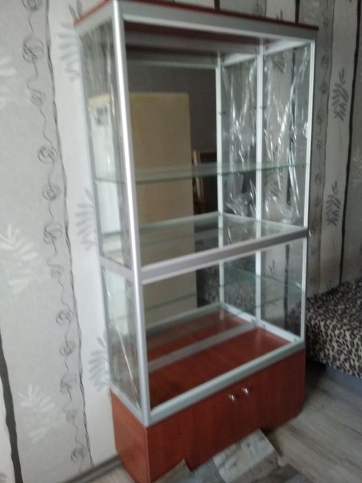 Срочно!Вітрина, стелаж під косметику, біжутерію, Корабельний район.