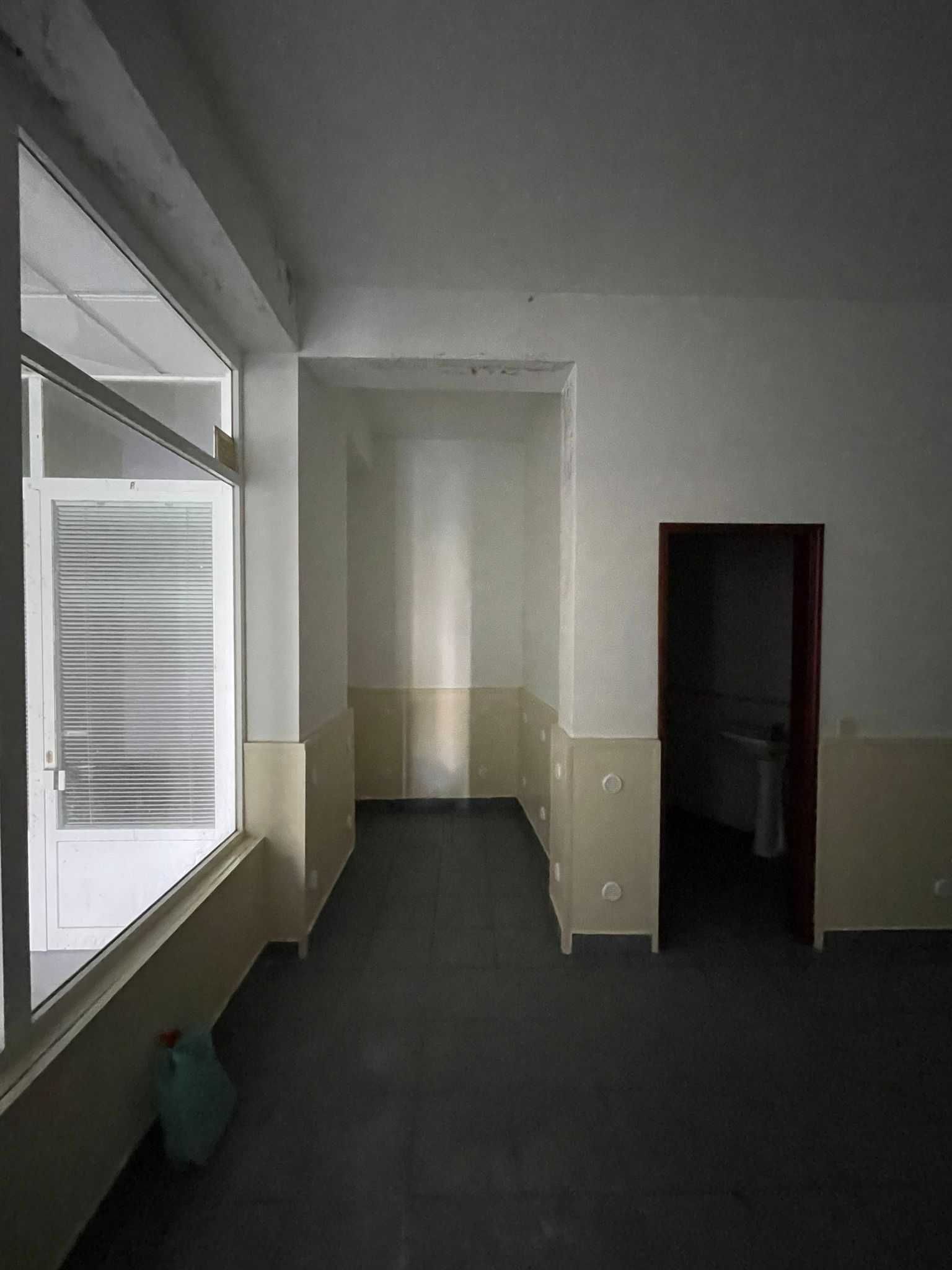 Espaço comercial na Rua de São João, Penacova - 83 Metros Quadrados