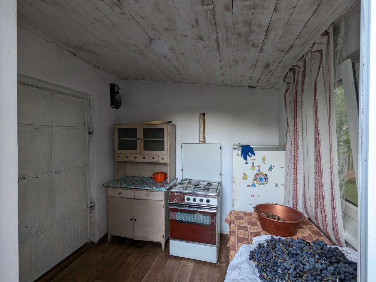 Продам частину будинку