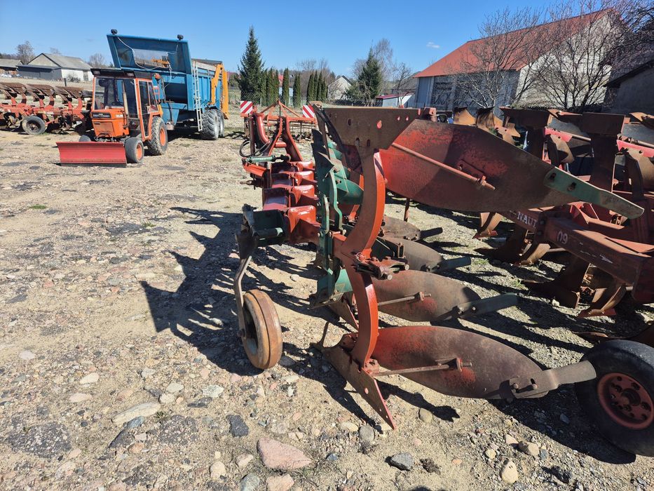 Pług Kverneland 4 resor 3+1