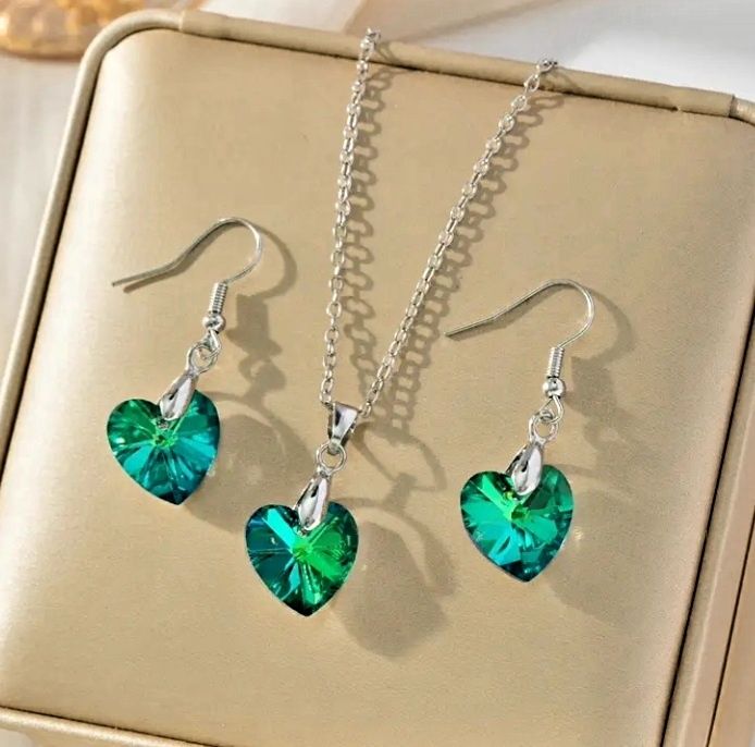 Набор украшений серьги и колье Xuping медицинское золото с кристаллами