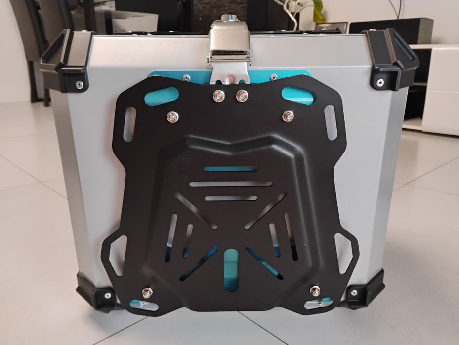 Kufer motocyklowy 55L