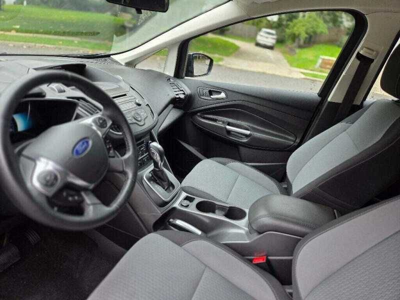 2017 Ford C-MAX Hybrid SE