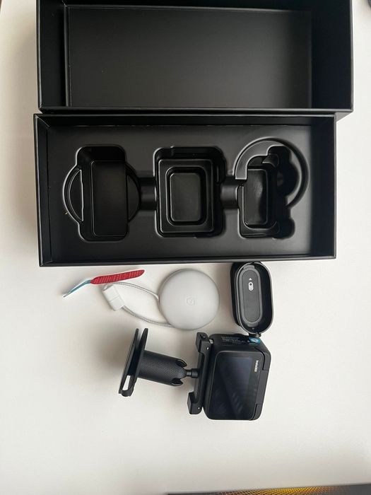 Екшн-камера  Insta360 GO 3S 4K Standard Bundle 128GB Black