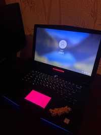 Ігровий ноутбук Dell Alienware 15