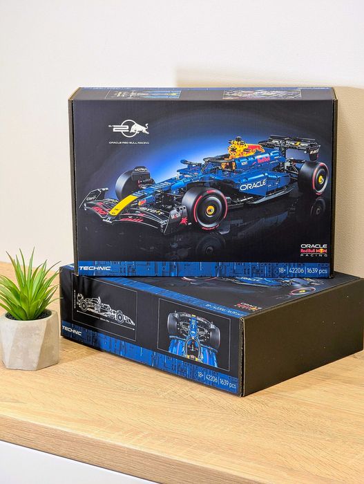 ‼️У КОРОБЦІ‼️Конструктор Red Bull Racing RB20 / Technic / 1:8 / 42206