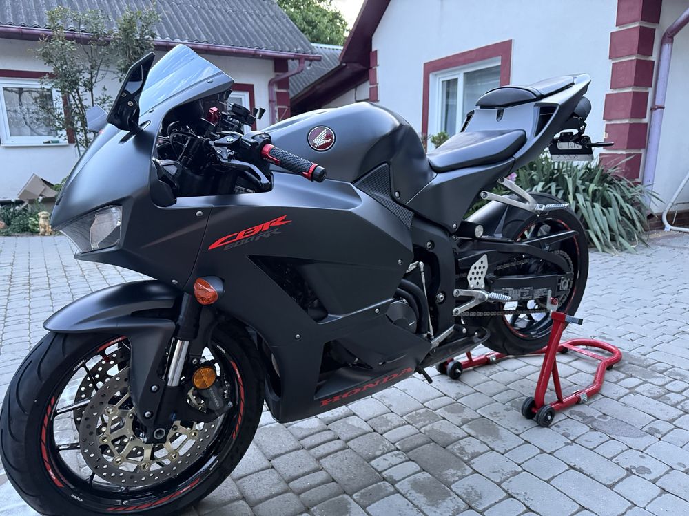 Honda cbr 600rr 2019