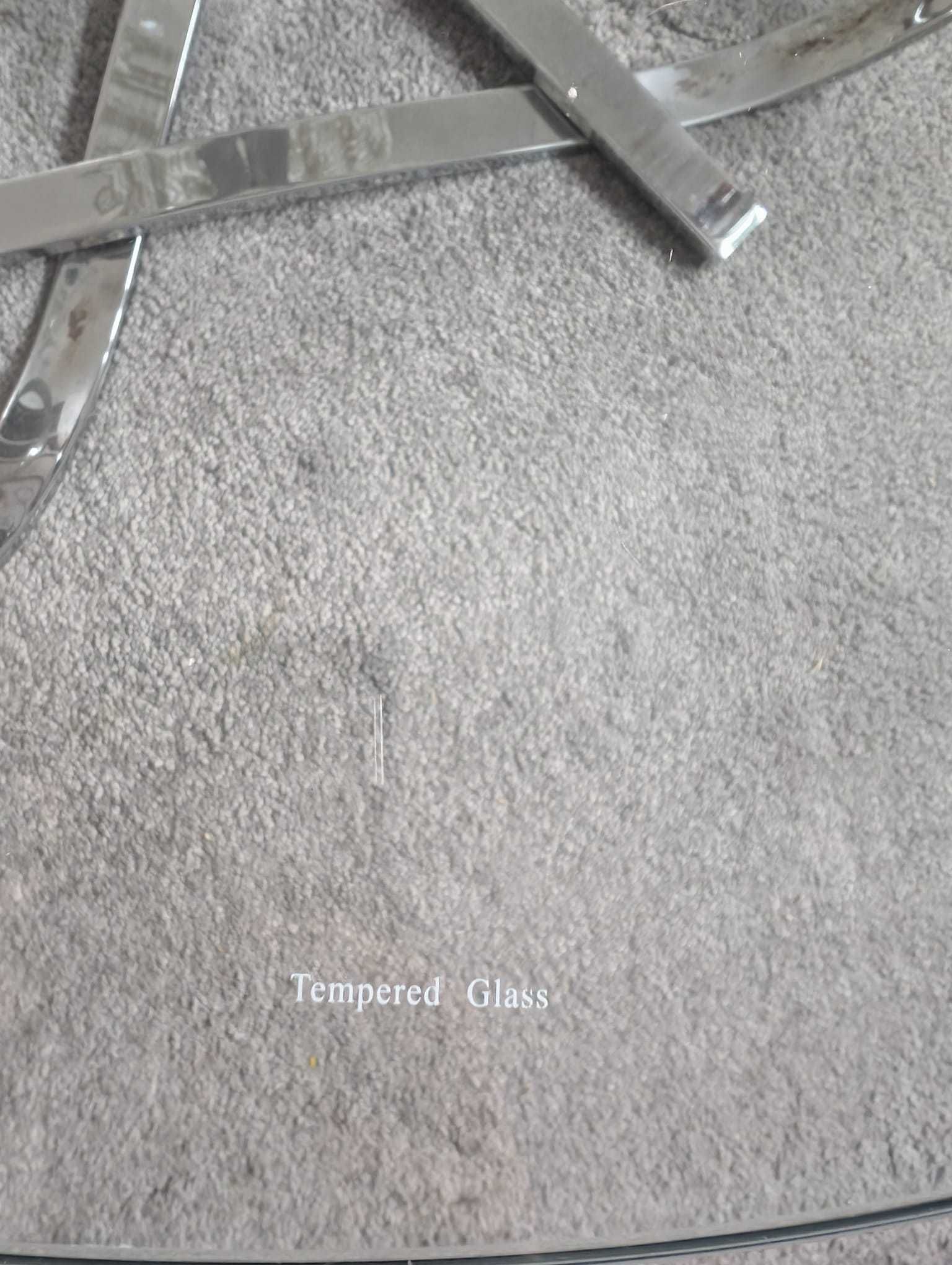 Mesa de centro em vidro temperado