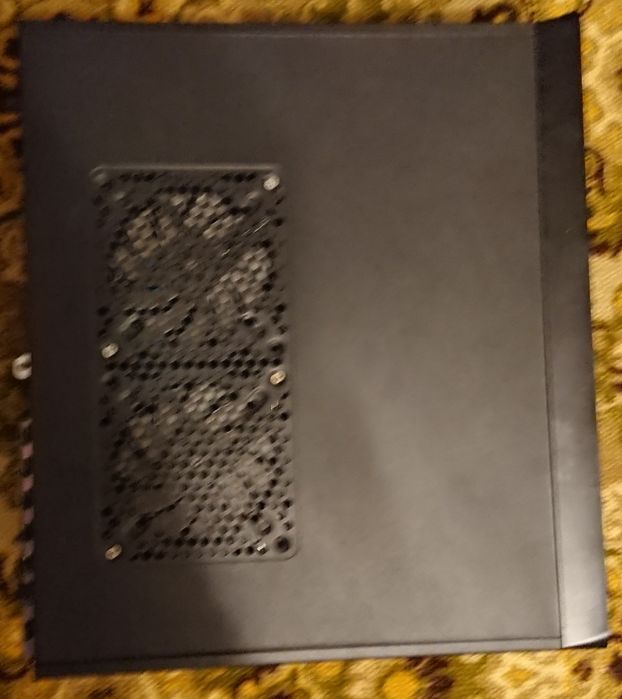 DDR3, 4gb 2400; корпус.