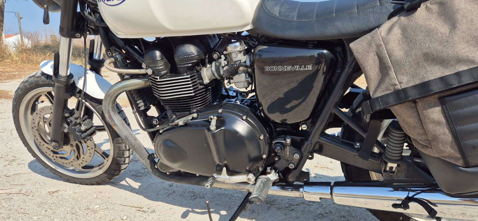 Triumph Bonneville T100 de 2010 NACIONAL