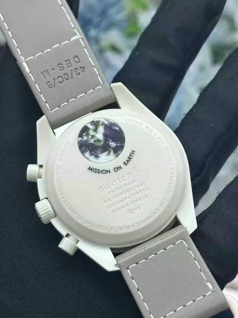 Nowość! Omega x Swatch Desert SO33T103 - Styl dla Odkrywców