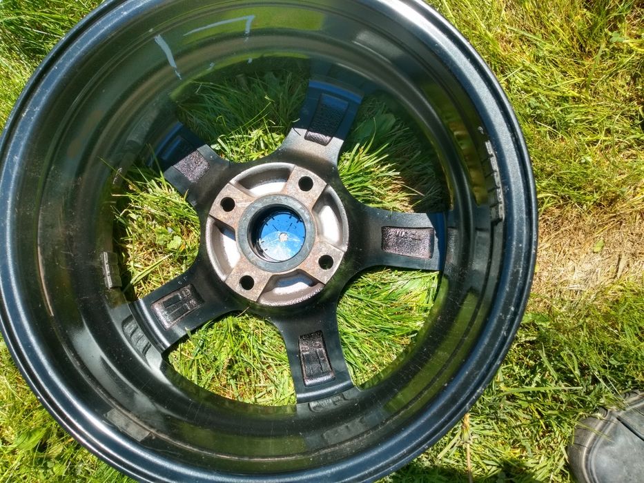 Felgi aluminiowe 15 cali, rozstaw śrub 4x114,3. Mitsubishi Nissan Hond