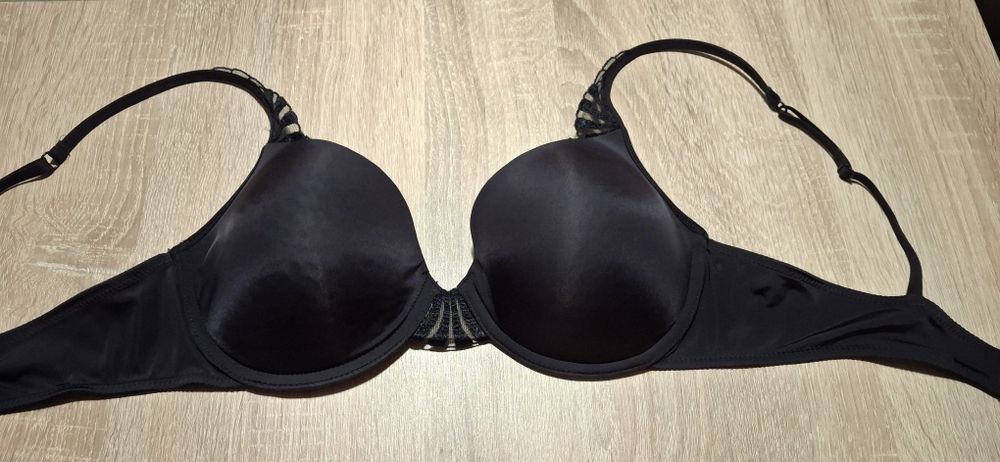 Boustonosz damski Triumph 75C