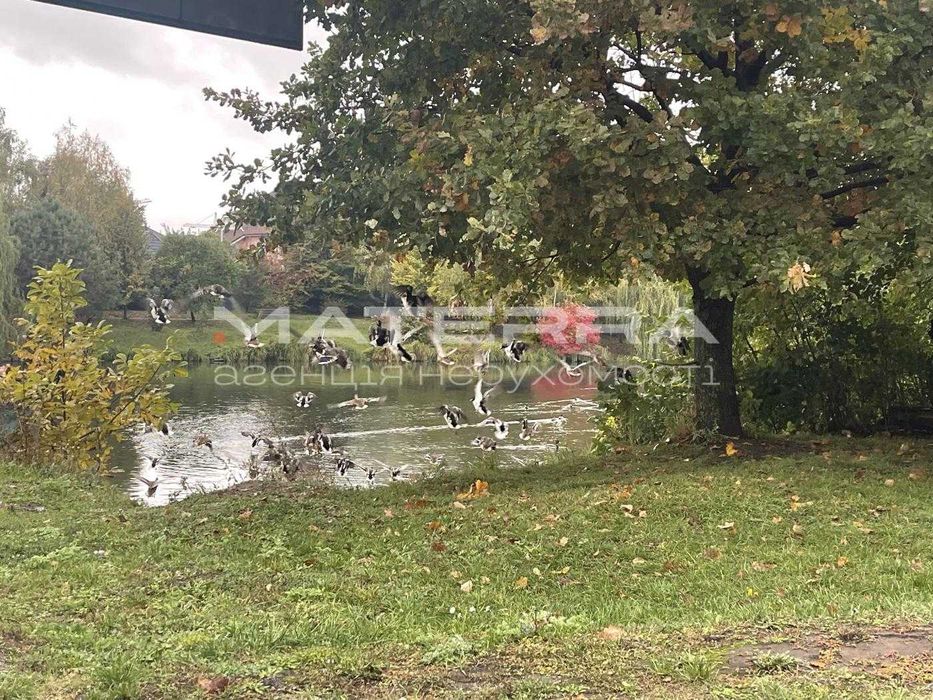 Гатне продам ділянку 15 сот з недобудовою. Асфальт, Озеро!