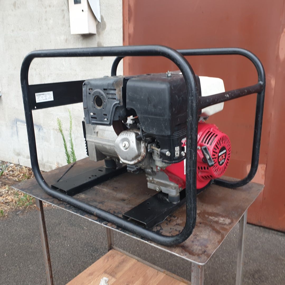 Бензогенератор газ метан пропан  HONDA Europower EP 4100 CX