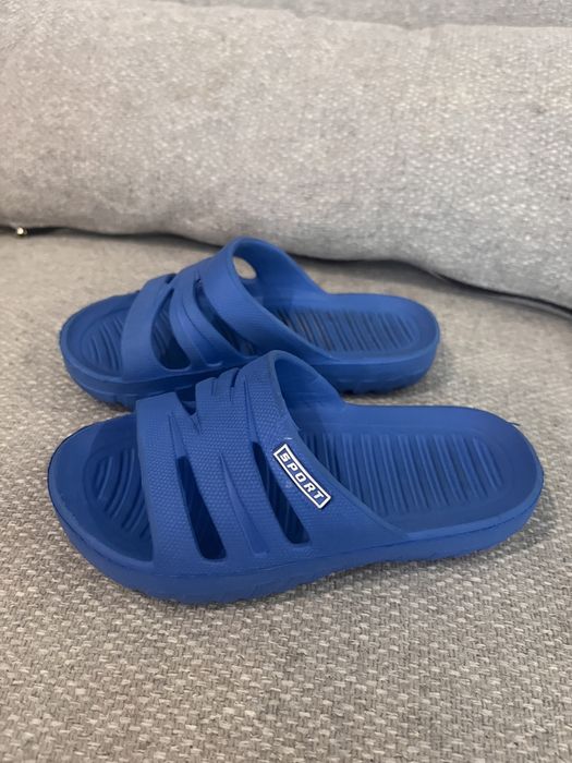 Klapki basenowe r.25