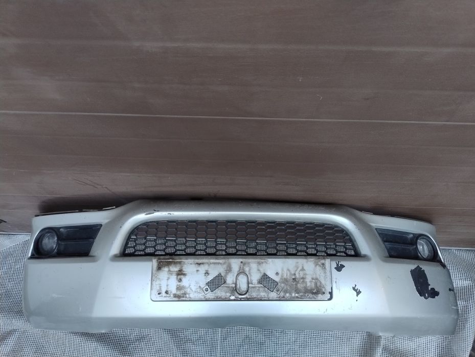 Toyota Corolla Verso zderzak przód 1C0 wysyłka