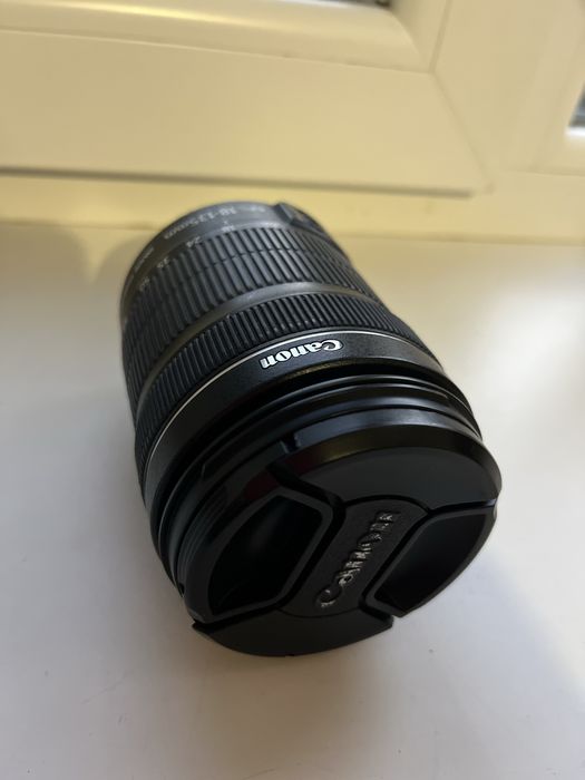 Обʼєктив Canon EFS 18-135mm
