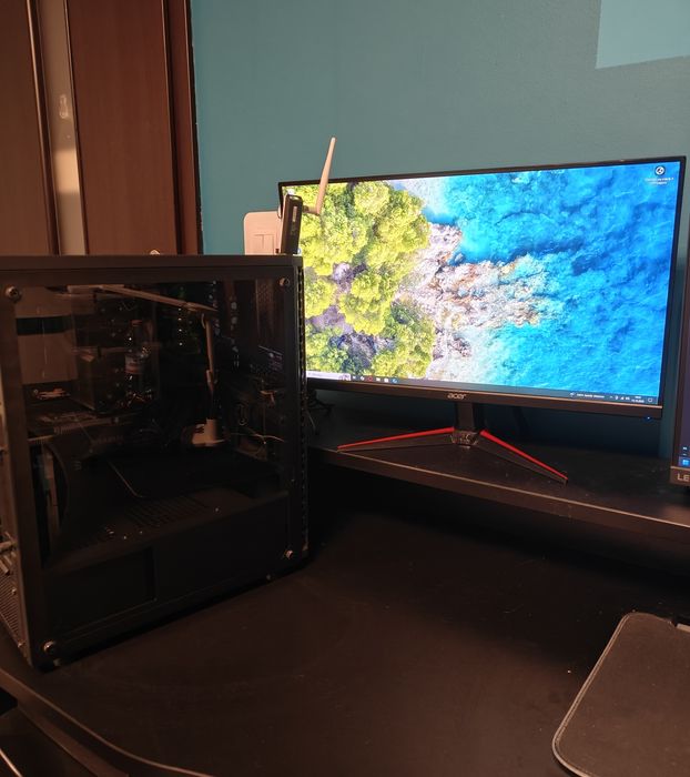 Komputer gamingowy + monitor