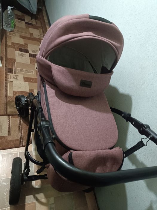 Продам коляску 2в1 Viktoria Gold Classic