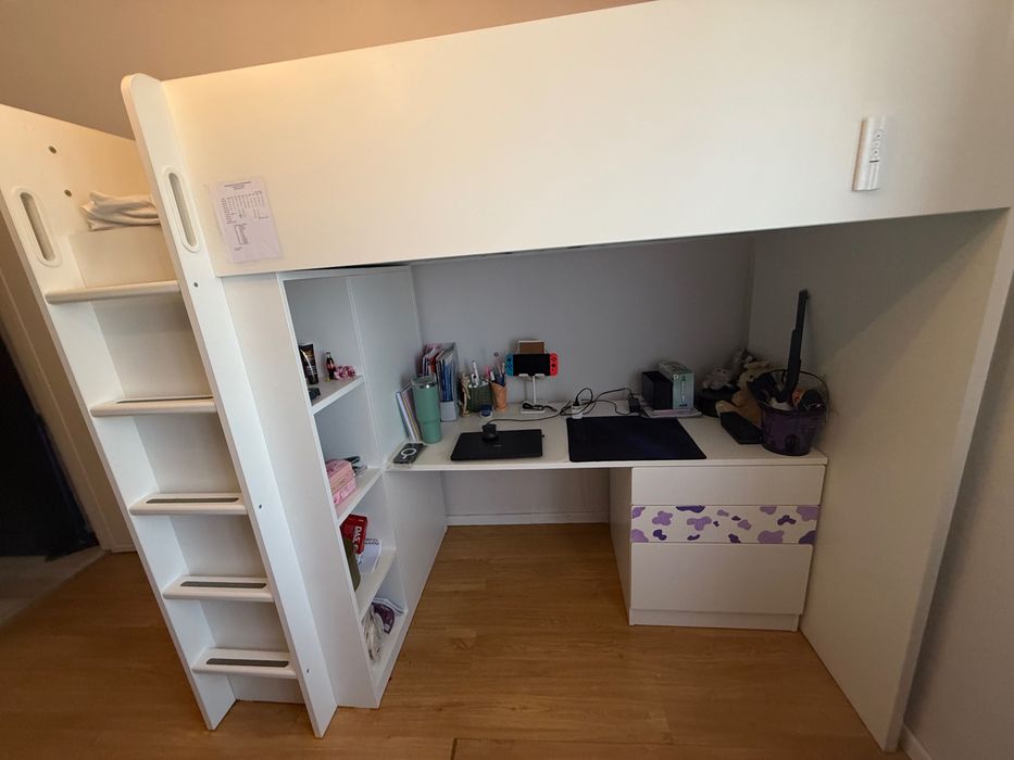 Cama SMÅSTAD comprada há 2 anos. Ótimo estado