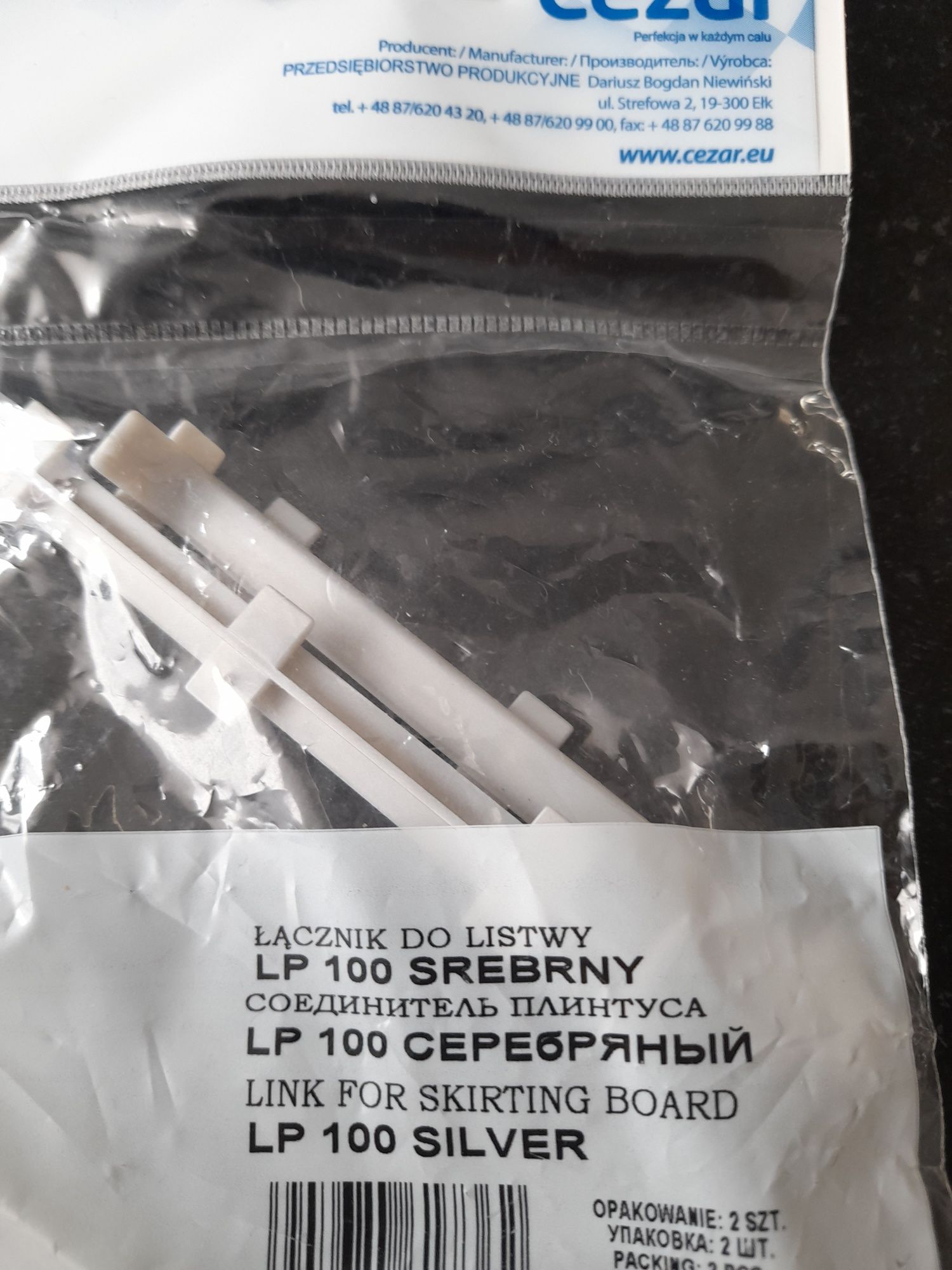 Łączniki do listew przypodłogowych CEZAR