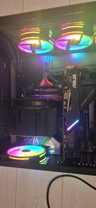 Ryzen 7 5800X/32gb ddr4/RX5700 8gb/SSD NVME M2 1000gb