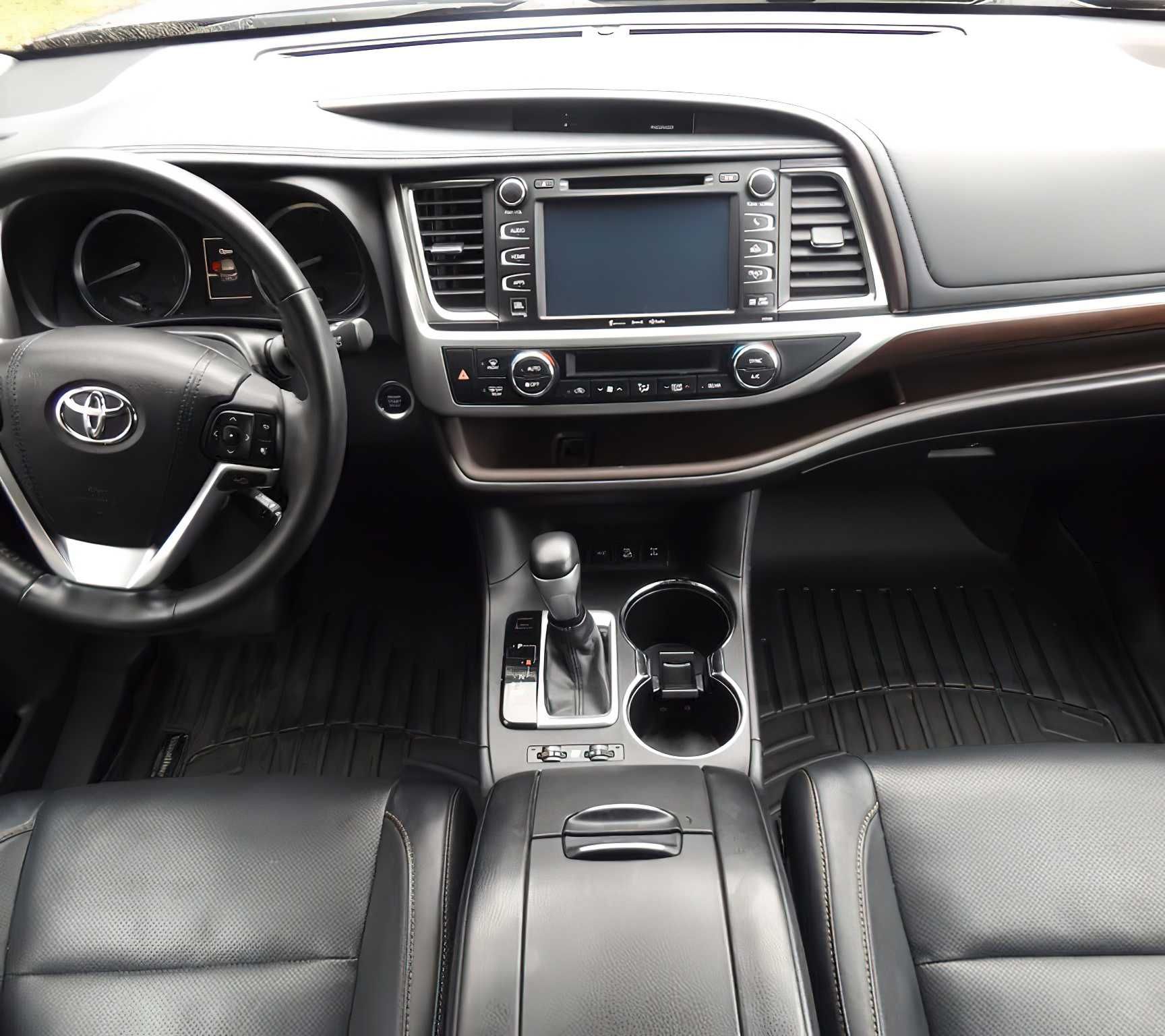 Toyota Highlander 2016