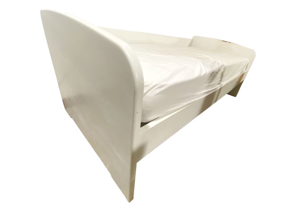 Cama-sofá madeira maciça lacada a branco