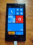 Telefon Nokia Lumia 909