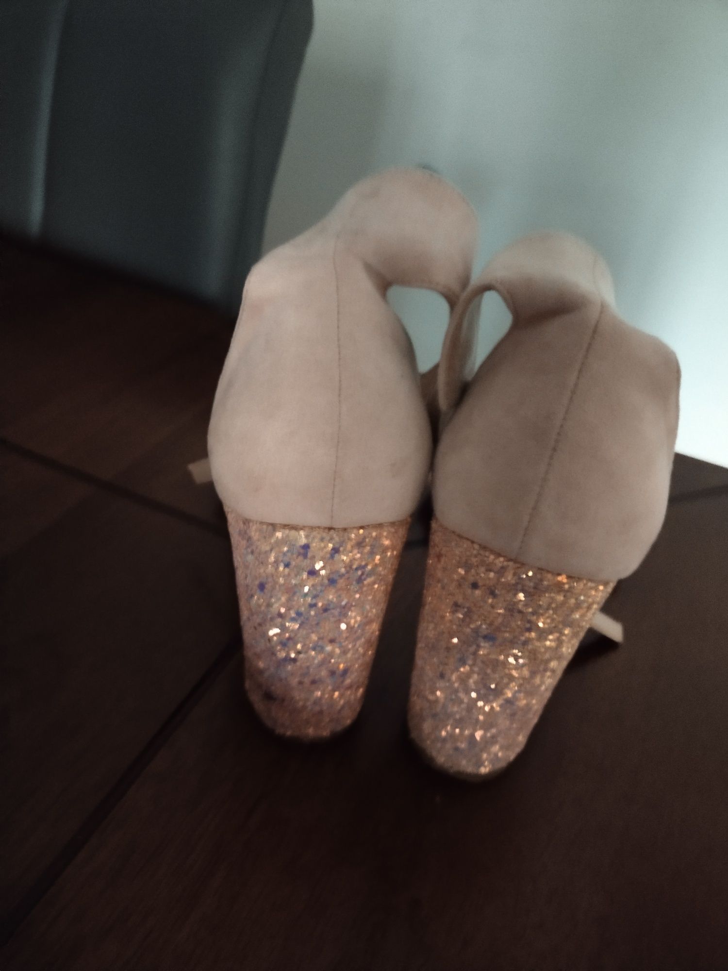 Liliowe sandały na wysokich obcasach 39/40, stopa 25,5cm