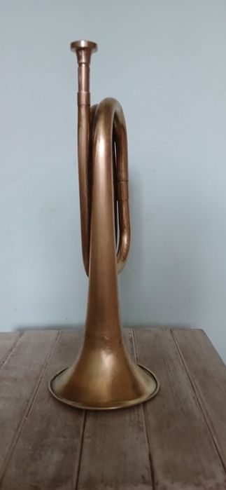 Mosiężna trąbka sygnalowa