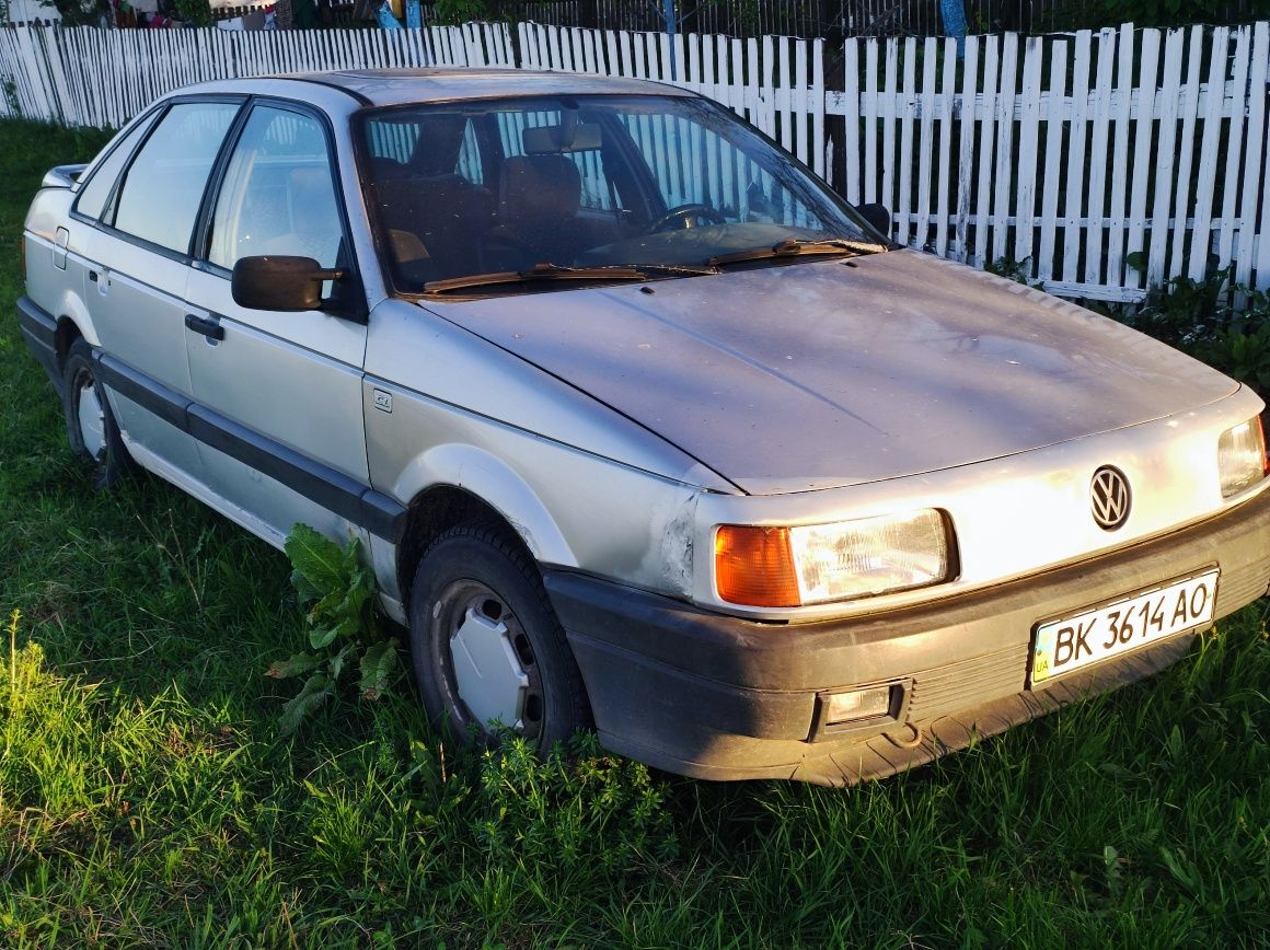 Пассат б3 Passat B3 1.6 газ/бенз 1989р.