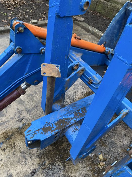 Продам кун, фронатальний навантажувач,