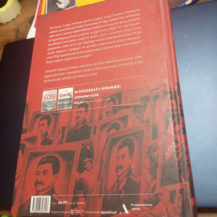 Anne Applebaum, Za żelazną kurtyną, książka stan perfekt