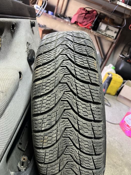 Колеса 14ʼʼ з зимовими шинами