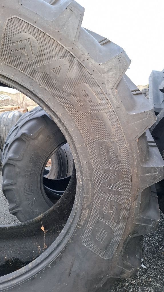 Opona 710/70 R42 Ascenso XLR880