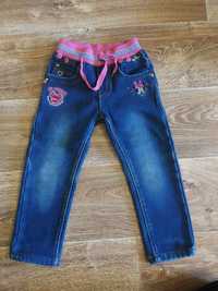 Теплые джинсы для девочки на 3-4,9 года