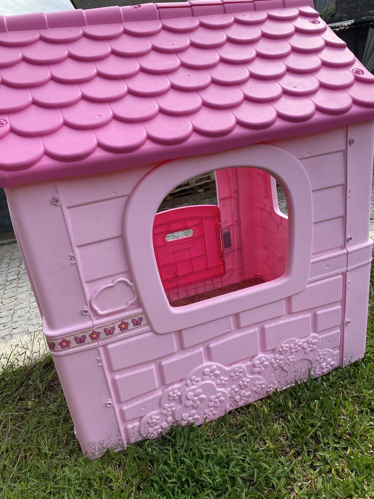 Casa grande infantil cor de rosa