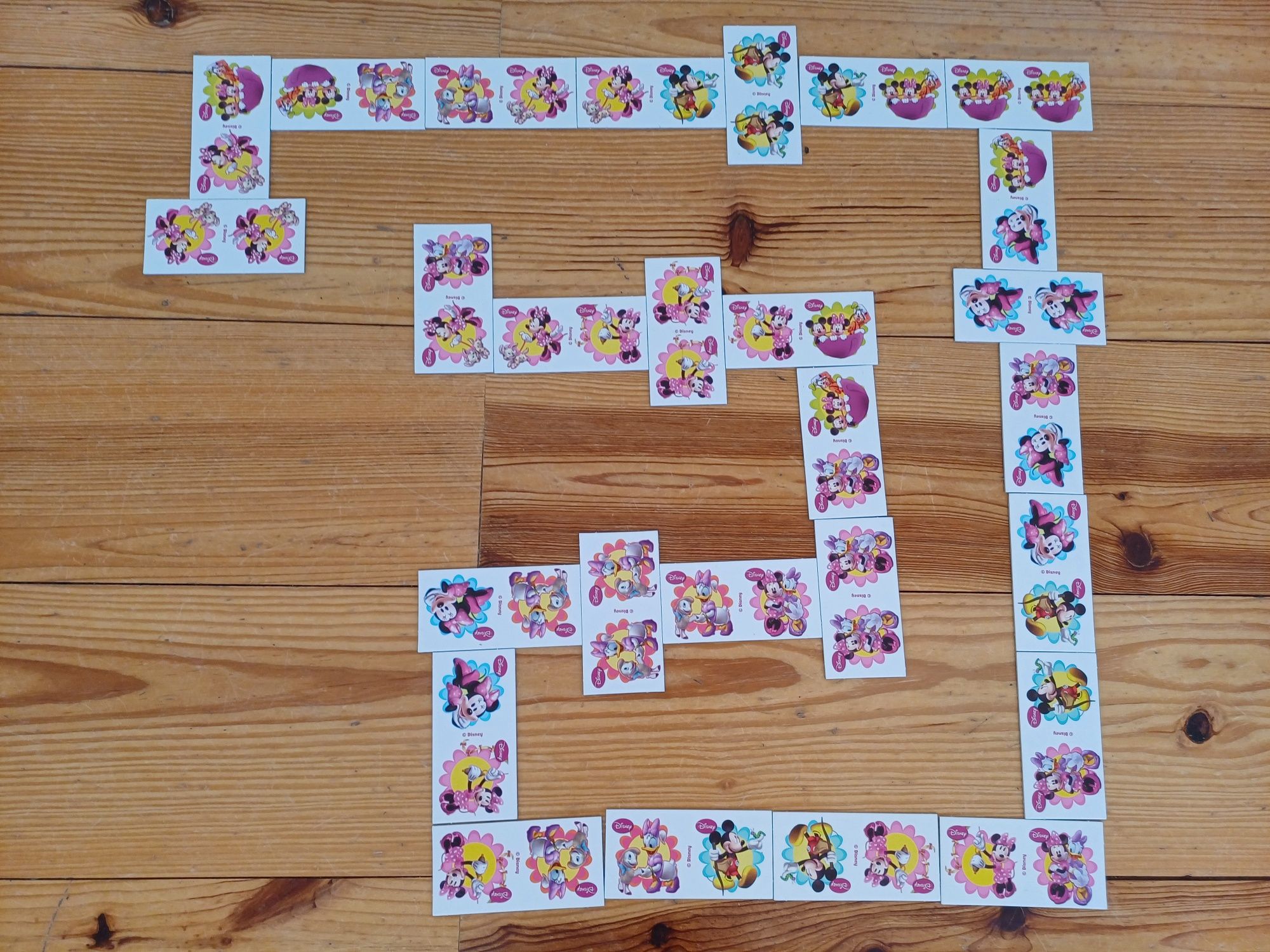 4 em 1 Minnie Clementoni - Puzzle, memória, dominó e cubos