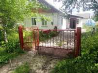 Продається будинок в м.Звягель з приватизованою ділянкою 8,5 соток