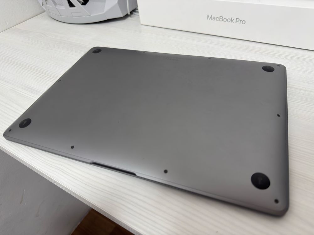MacBook Air 13,3 512 ЯК НОВИЙ!
