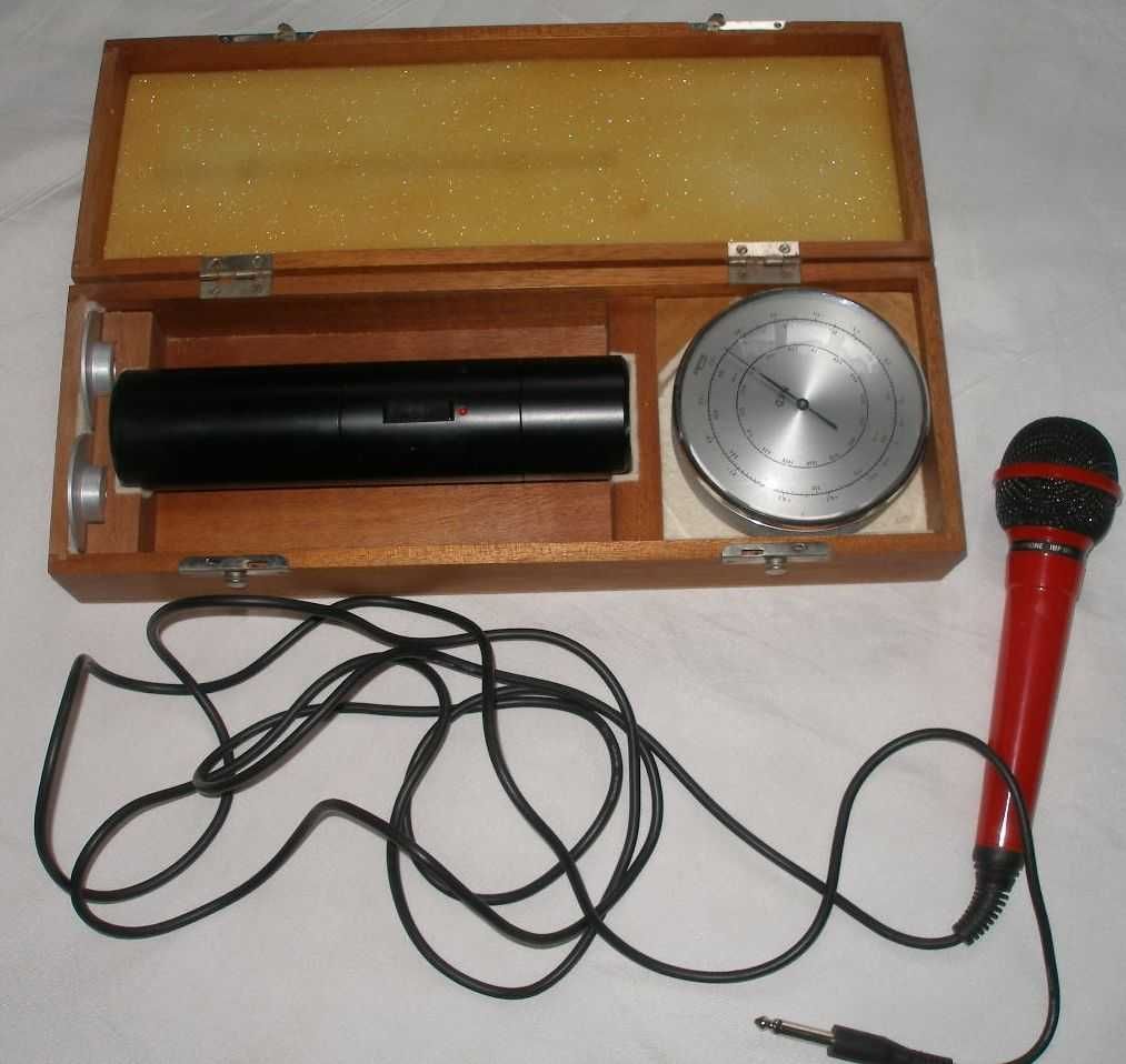 PISTONFON PF 101 калібратор мікрофонів
