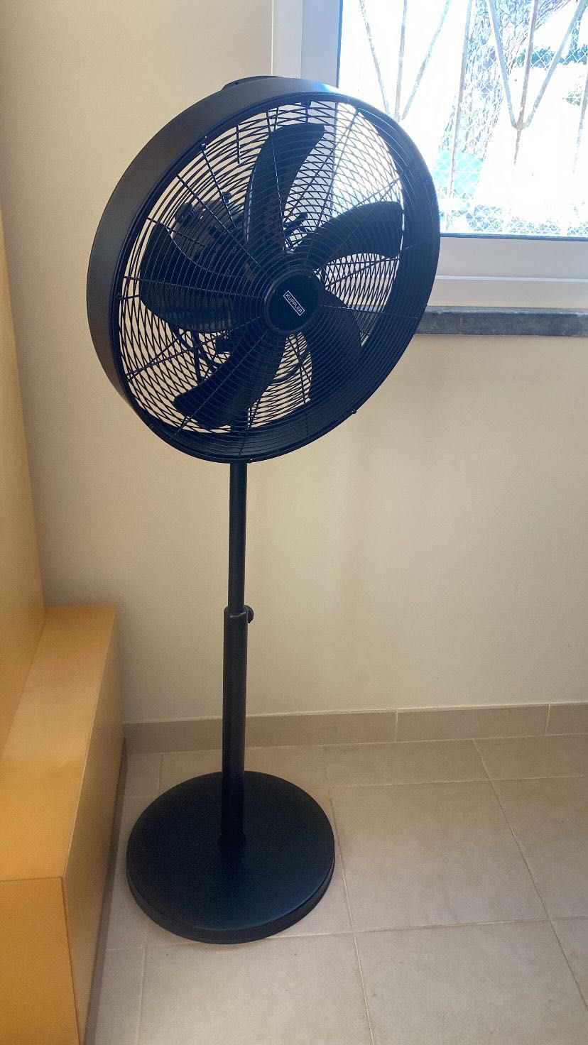 Ventoinha de Pé 50W