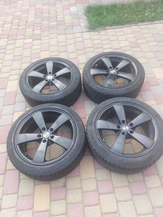 Диски з шинами R17 комплект