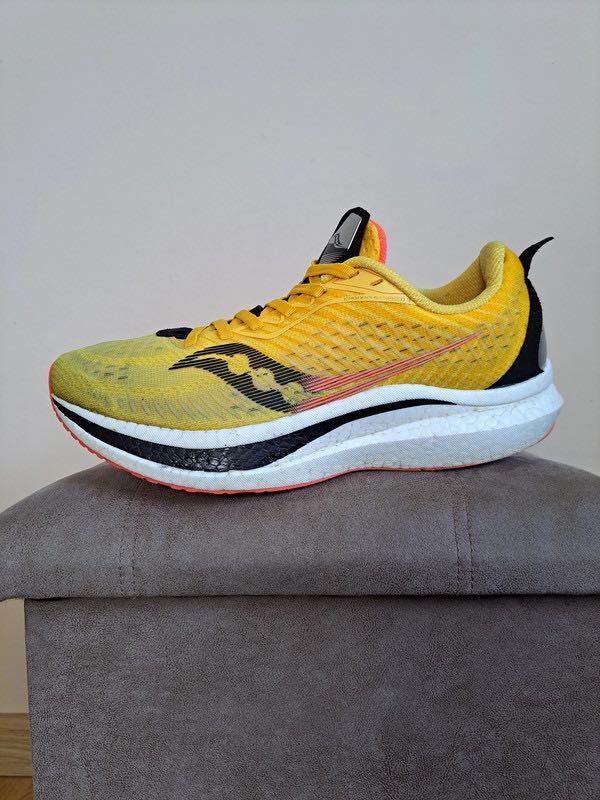 Buty Saucony Endorphin Speed 2 rozm. 41 do biegania
