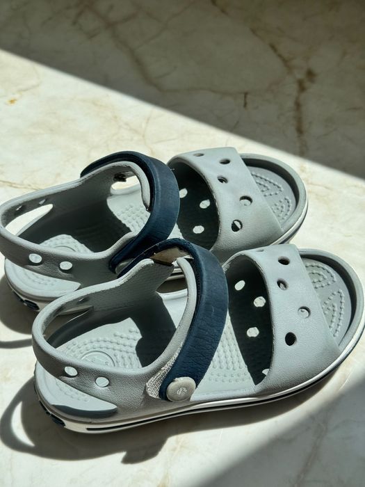 Босоніжки Crocs 7 розмір стопа 23