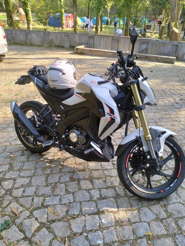 Keeway rkf 125 ano 2024